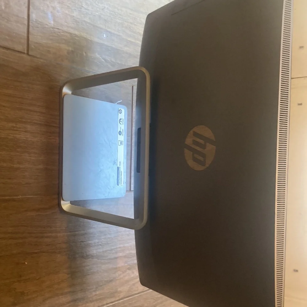 HP monitor